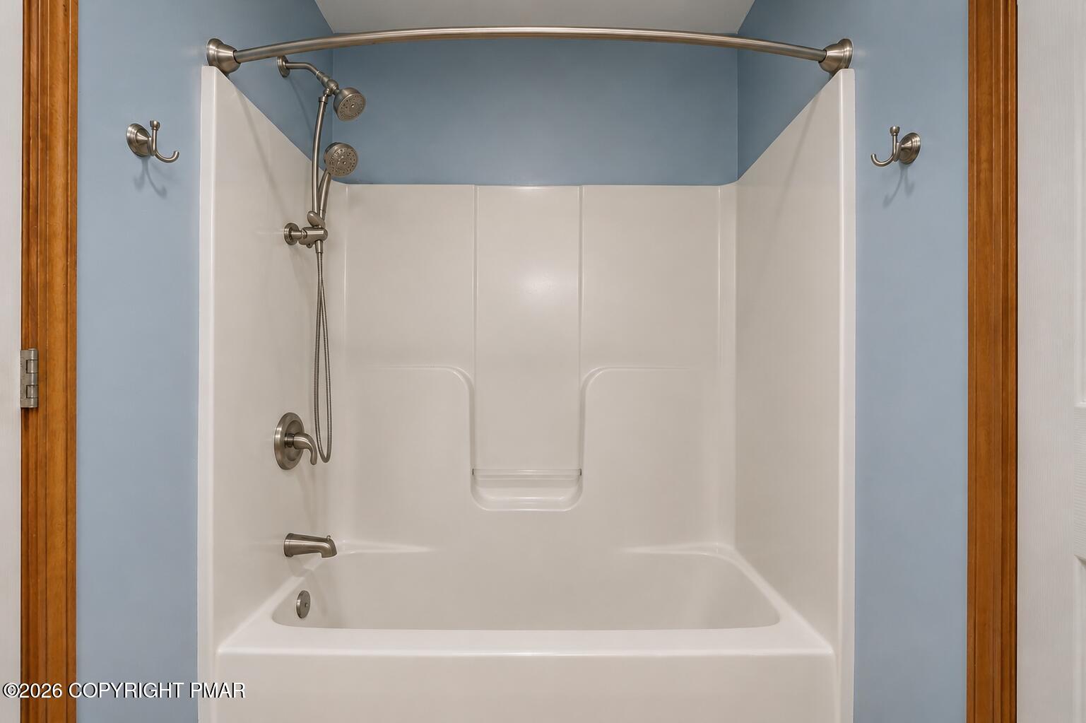 2607 Ramon Drive Blakeslee, PA 18610 - Photo 41 of 67 2nd Floor Bathroom
