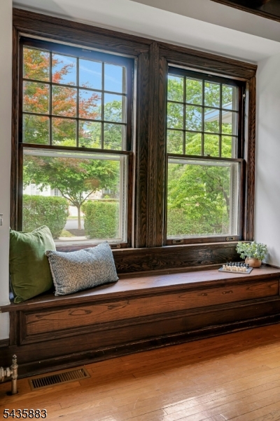 89 Beechwood Road Summit, NJ 07901 - Photo 9 of 45