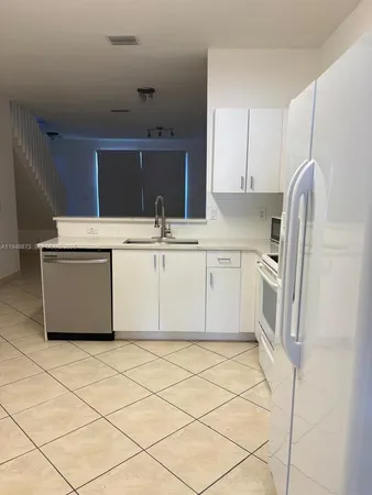 $2,700 | 3705 San Simeon Circle, Unit 3705, Weston, FL 33331