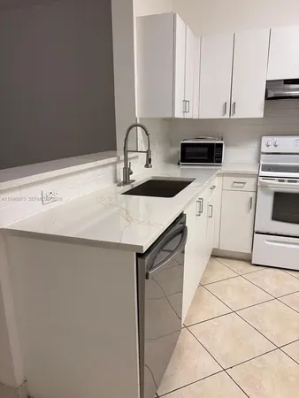 $2,700 | 3705 San Simeon Circle, Unit 3705, Weston, FL 33331