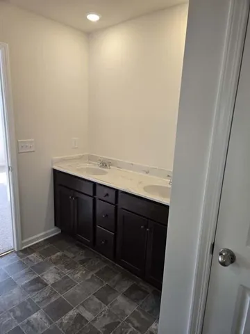 $2,100 | 12 Briarwood Drive West, Dawsonville, GA 30534