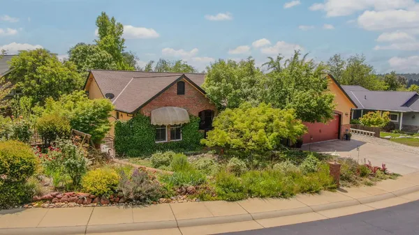 $699,000 | 281 Oak Tree Circle, Murphys, CA 95247