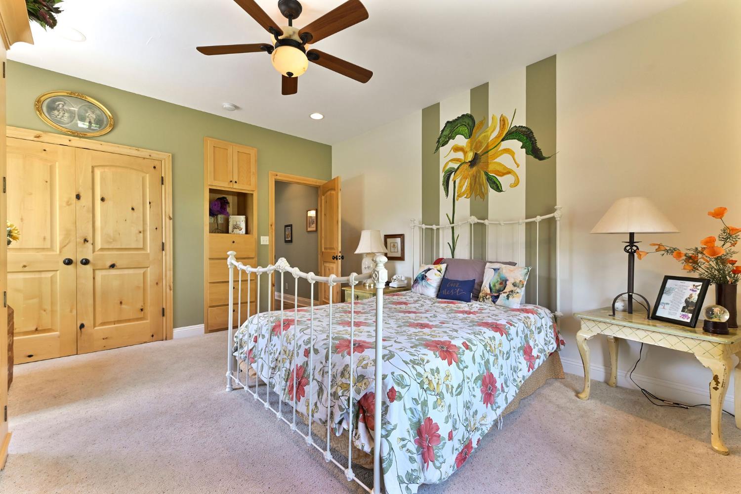 281 Oak Tree Circle Murphys, CA 95247 - Photo 11 of 96