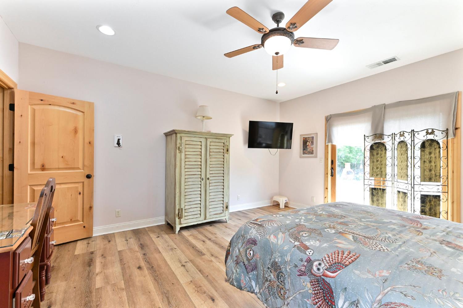 281 Oak Tree Circle Murphys, CA 95247 - Photo 22 of 96