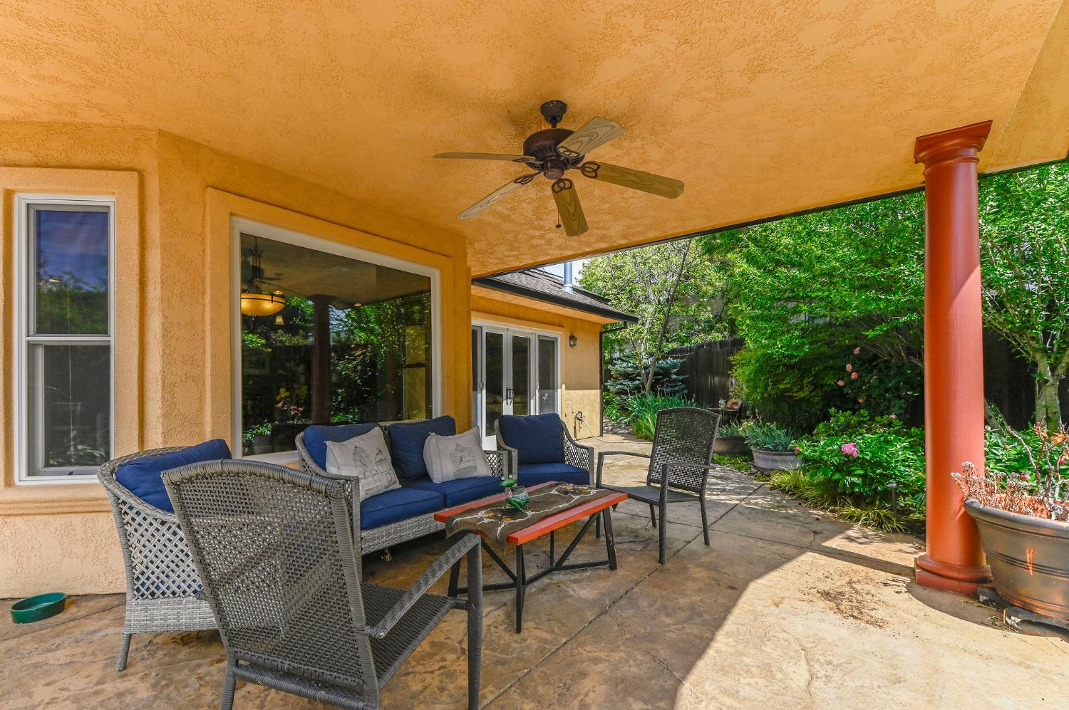 281 Oak Tree Circle Murphys, CA 95247 - Photo 73 of 96 a patio with yard glass top table and chairs