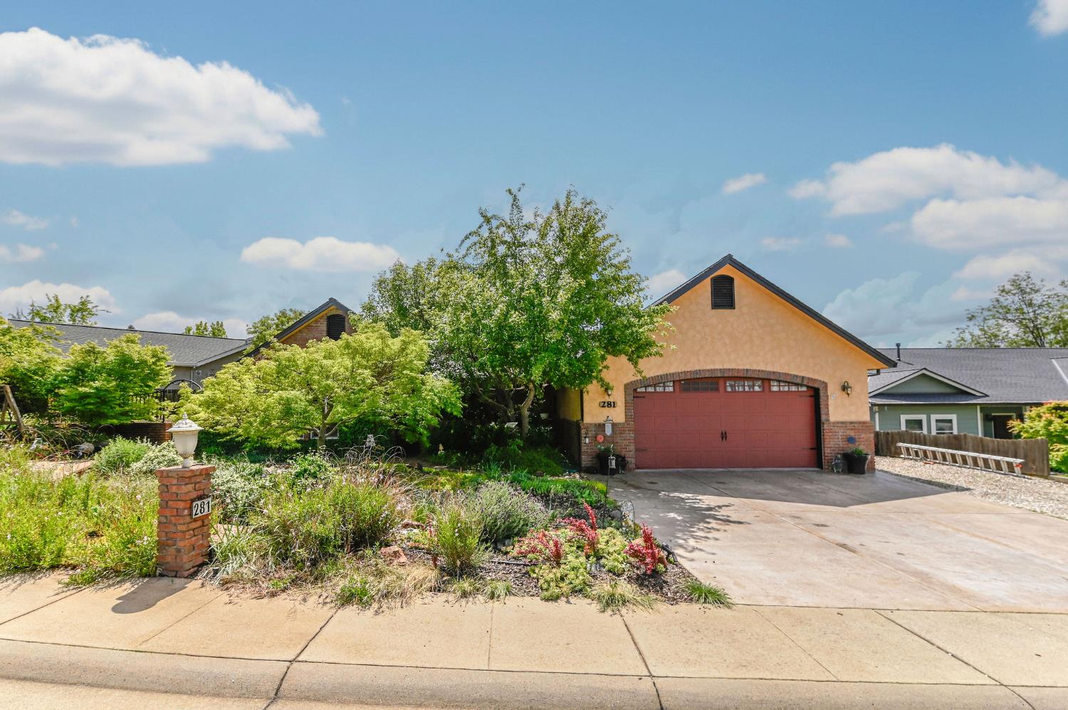 281 Oak Tree Circle Murphys, CA 95247 - Photo 77 of 96