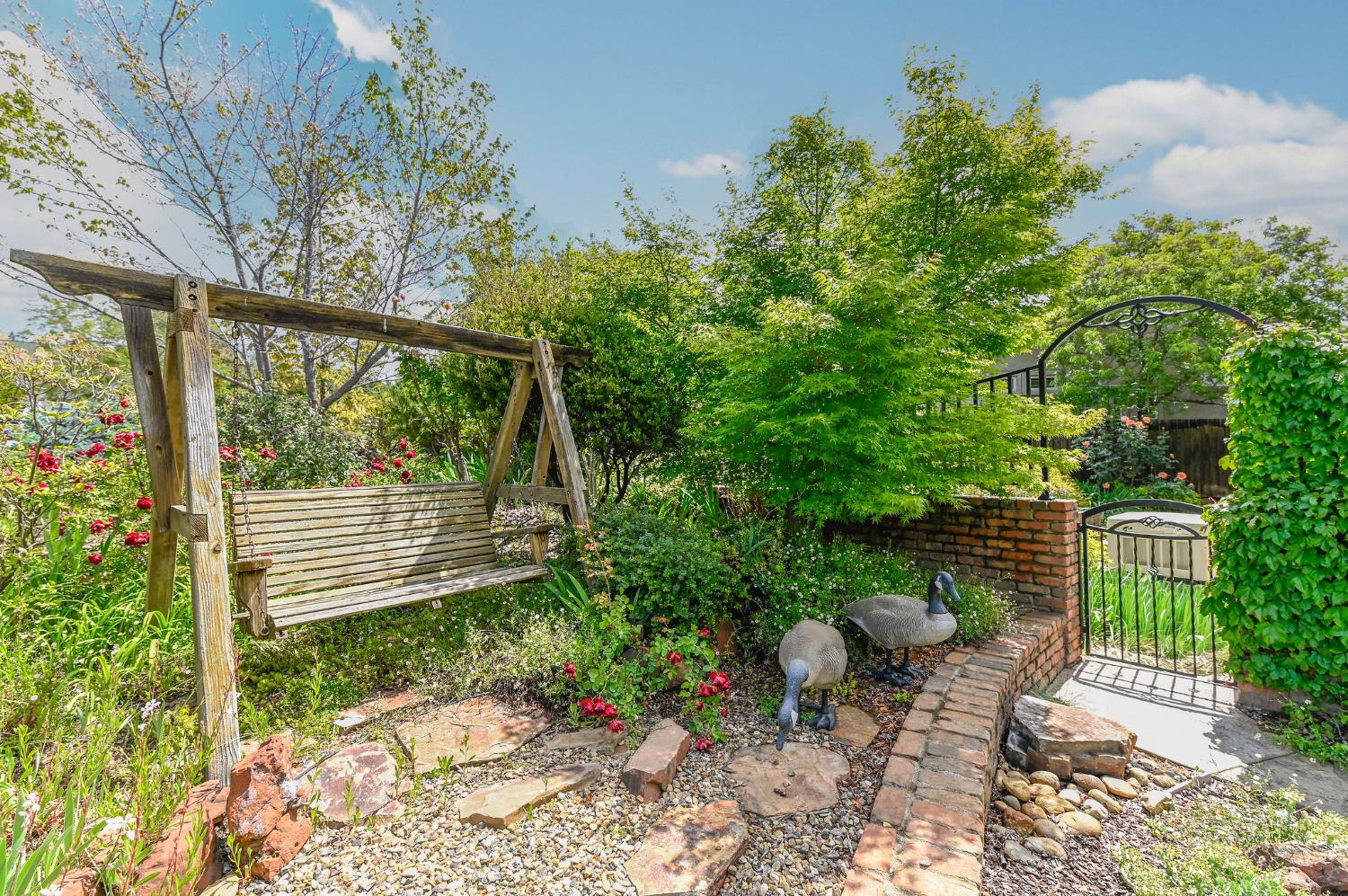 281 Oak Tree Circle Murphys, CA 95247 - Photo 85 of 96