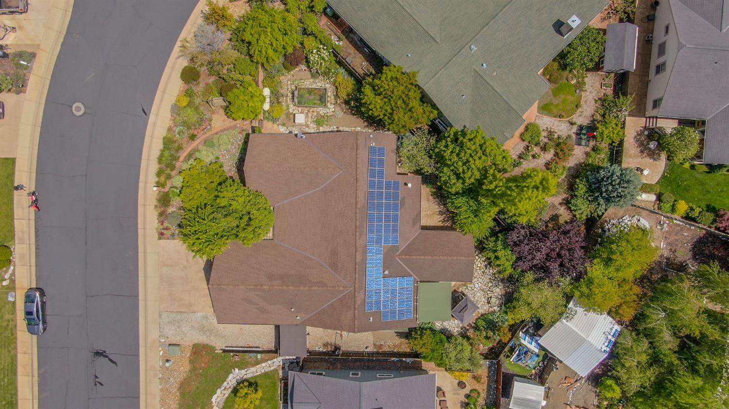 281 Oak Tree Circle Murphys, CA 95247 - Photo 93 of 96 an aerial view of a house with swimming pool