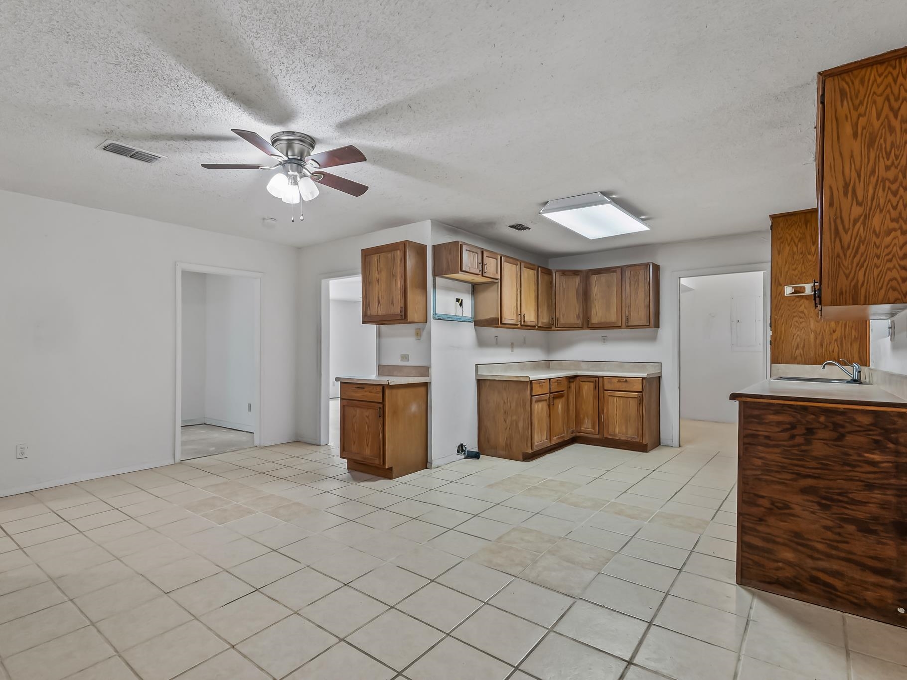 8841 Celia Road Tallahassee, FL 32305 - Photo 23 of 42