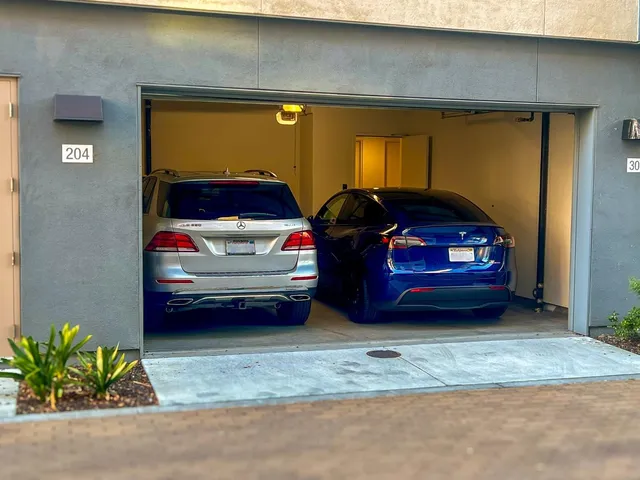 $1,468,888 | 708 Eppleton Lane, Unit 204, Foster City, CA 94404