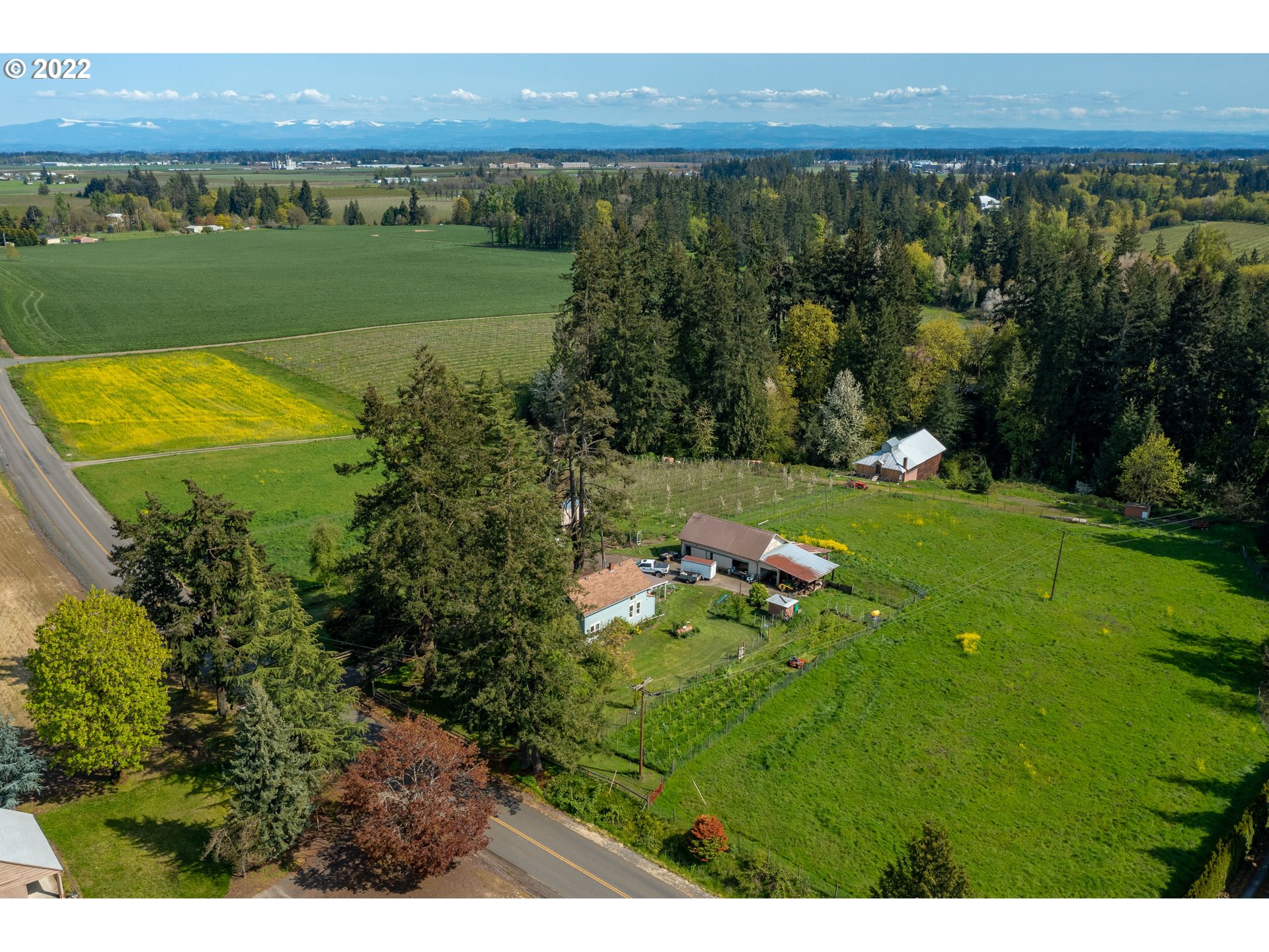 9878 Champoeg Road Northeast Aurora, OR 97002 - Photo 18 of 32 Gallery Image 18