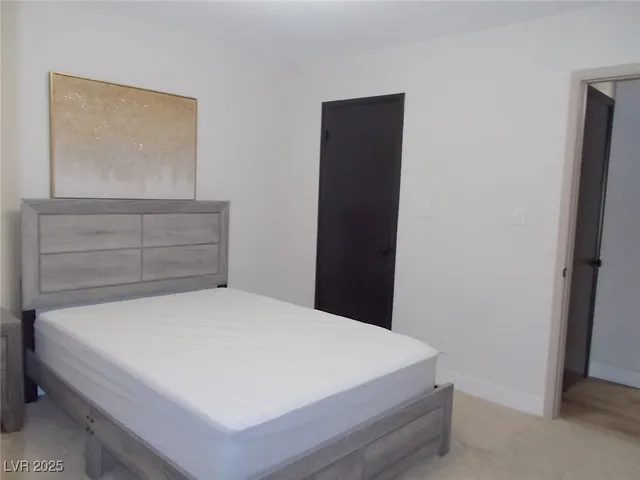 $2,100 | 7053 Mountain Meadow Lane, Las Vegas, NV 89147
