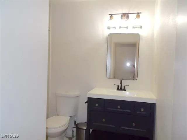 $2,100 | 7053 Mountain Meadow Lane, Las Vegas, NV 89147