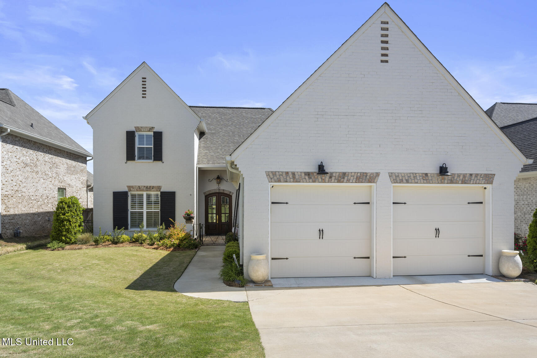 125 Bridgewater Loop-2