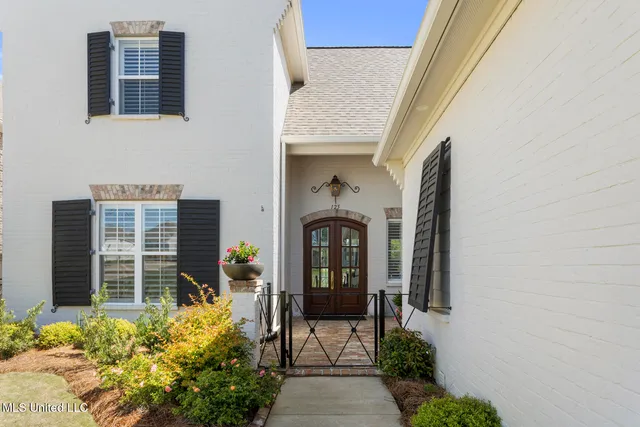 $705,000 | 125 Bridgewater Loop, Madison, MS 39110