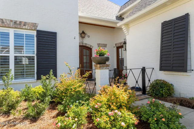 $705,000 | 125 Bridgewater Loop, Madison, MS 39110