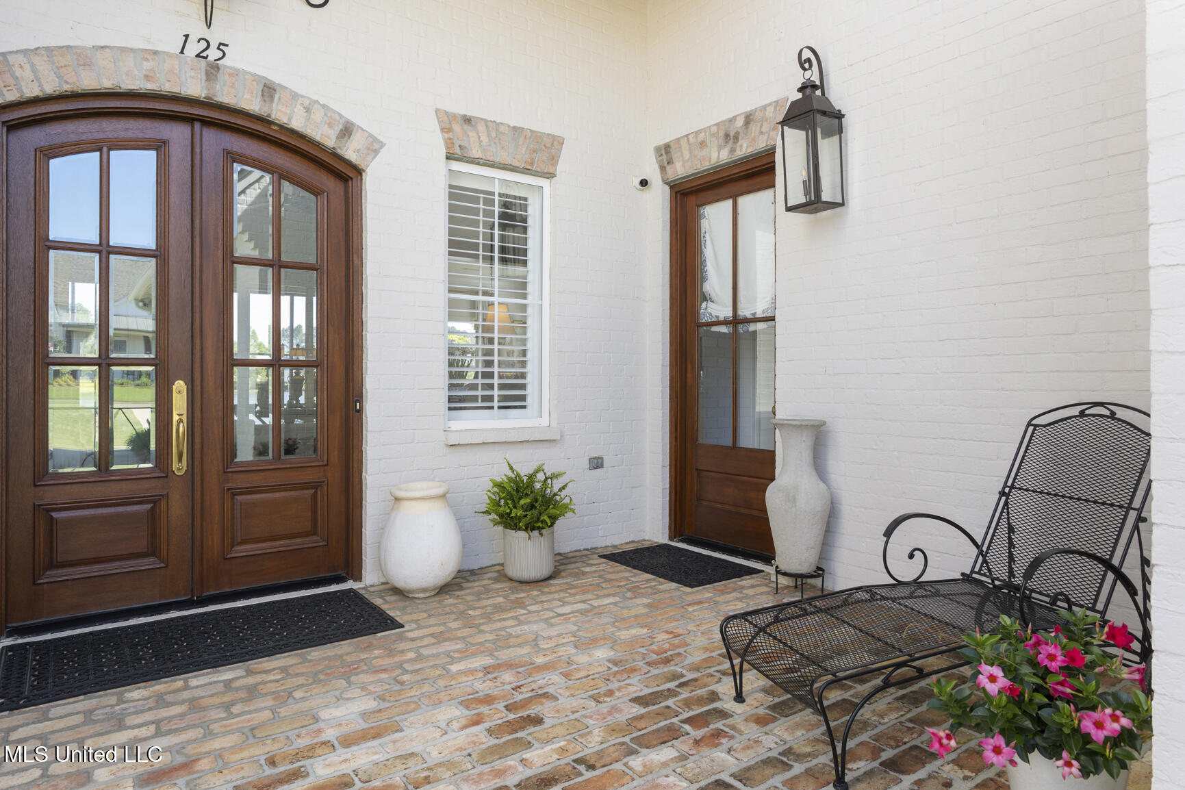 125 Bridgewater Loop Madison, MS 39110 - Photo 10 of 41 125 Bridgewater Loop-5