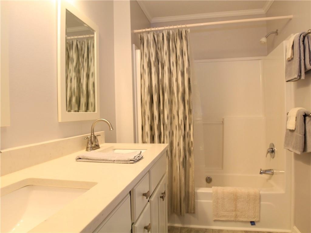 1318 Crawford Road Graham, NC 27253 - Photo 16 of 33 Gallery Image 16