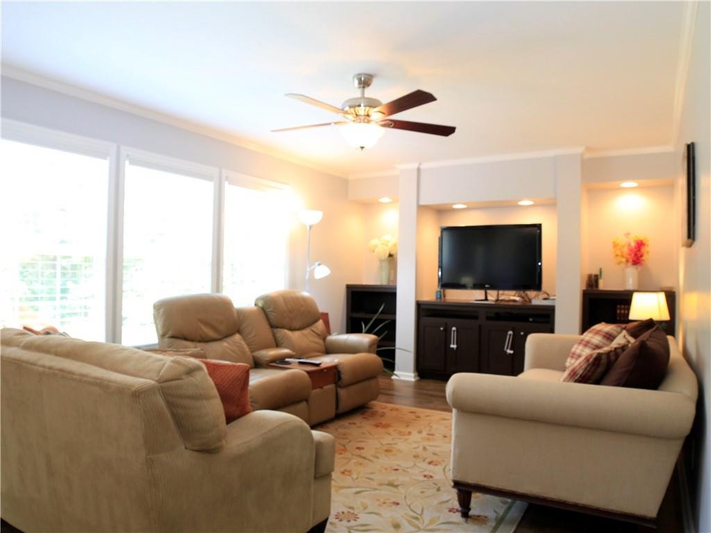 1318 Crawford Road Graham, NC 27253 - Photo 17 of 33 Gallery Image 17