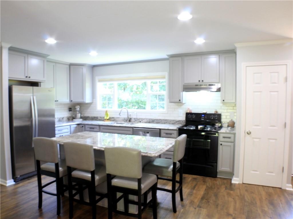1318 Crawford Road Graham, NC 27253 - Photo 5 of 33 Gallery Image 5