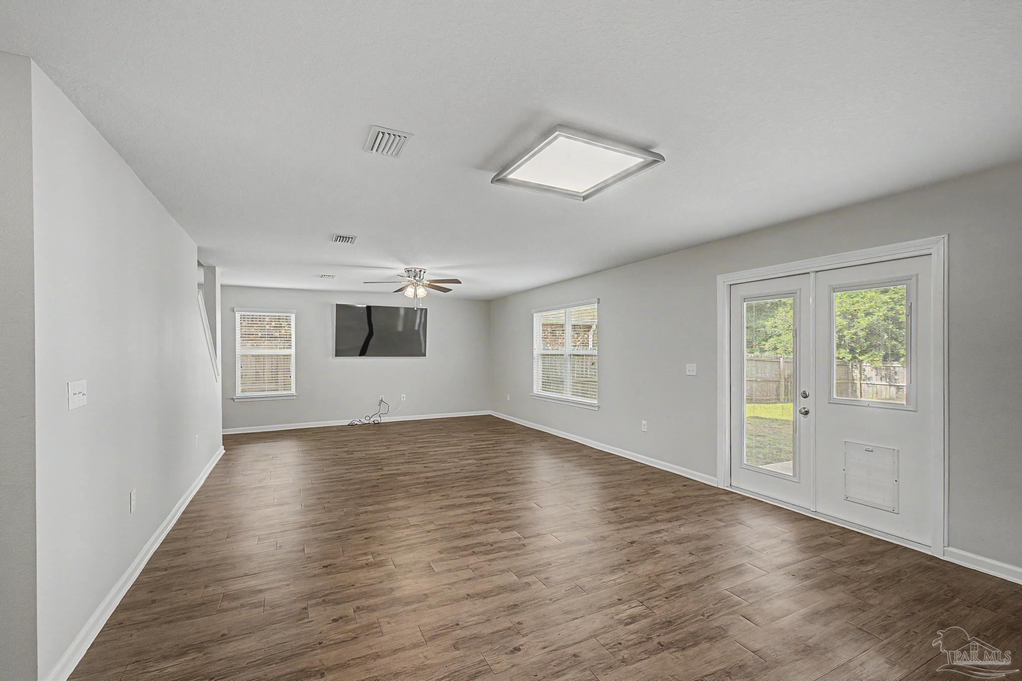 4731 Apple Field Way Pace, FL 32571 - Photo 11 of 48