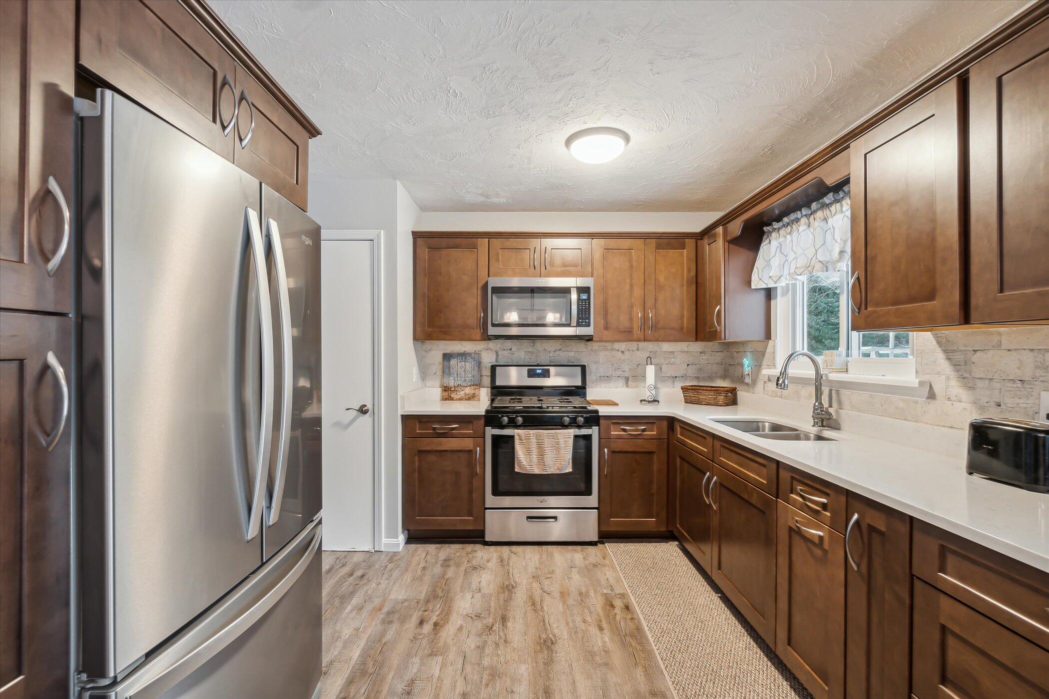 10115 North Meridian Road Pleasant Lake, MI 49272 - Photo 13 of 40 13-10115-N-Meridian-Rd-Pleasant-Lake-MI-
