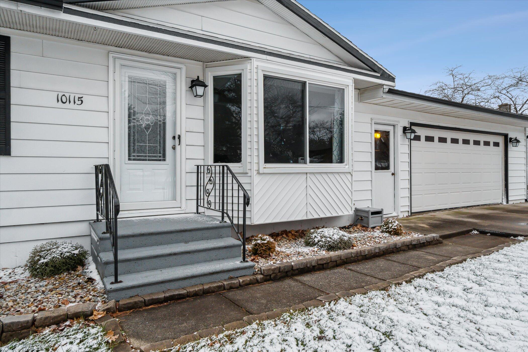 10115 North Meridian Road Pleasant Lake, MI 49272 - Photo 3 of 40 05-10115-N-Meridian-Rd-Pleasant-Lake-MI-