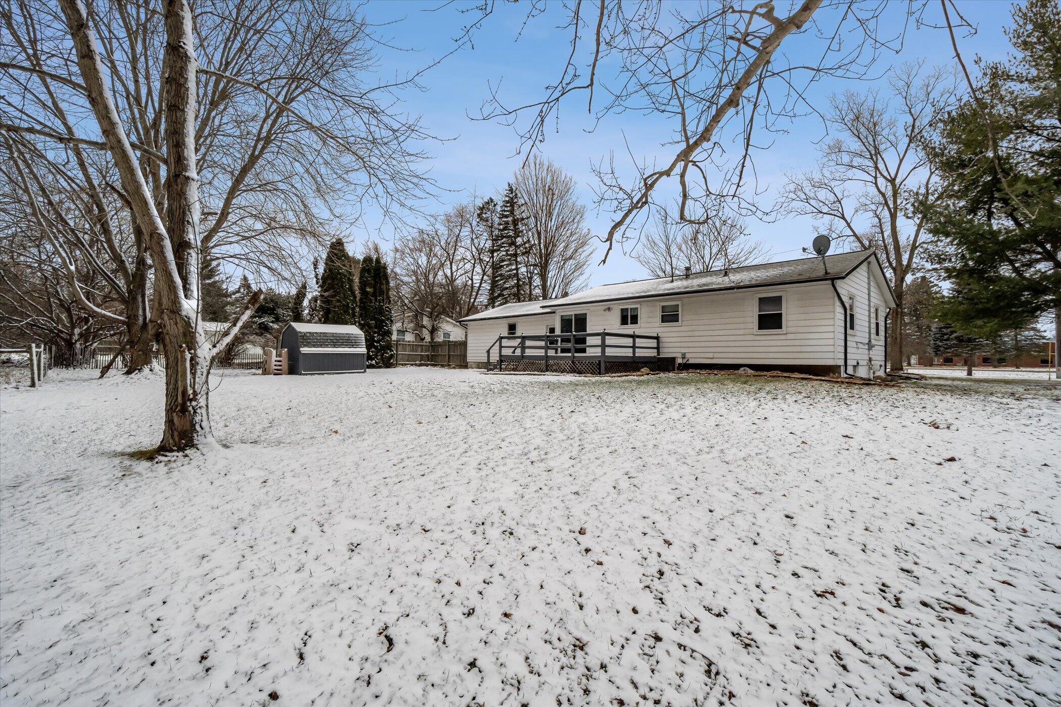 10115 North Meridian Road Pleasant Lake, MI 49272 - Photo 31 of 40 40-10115-N-Meridian-Rd-Pleasant-Lake-MI-