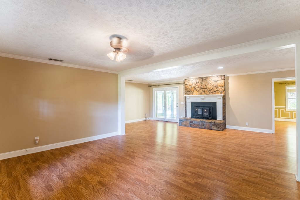 613 Lavista Road Dalton, GA 30720 - Photo 13 of 70