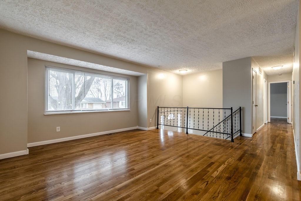 1787 Newfield Road Columbus, OH 43209 - Photo 9 of 30 Gallery Image 9