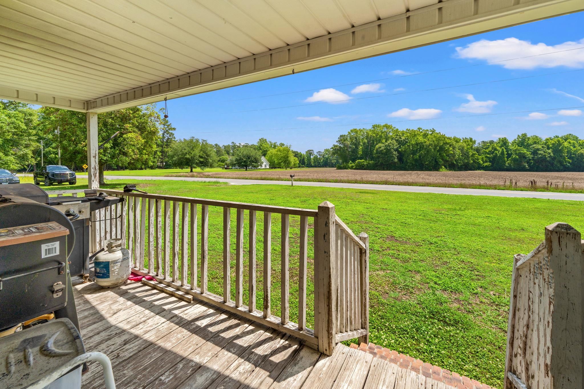 875 Mt Olive Church Road Nichols, SC 29581 - Photo 5 of 33