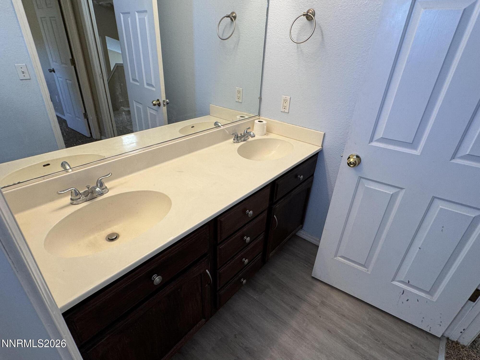 998 Edgecliff Drive Reno, NV 89523 - Photo 30 of 36 IMG_7081