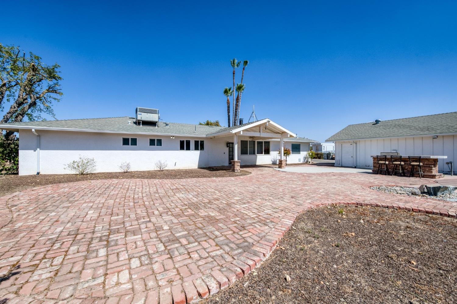 4105 Perrin Road Clovis, CA 93619 - Photo 30 of 67 Gallery Image 30