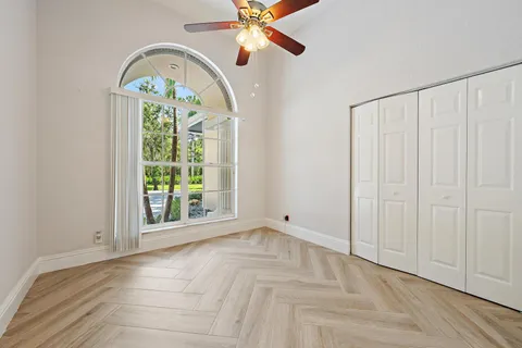 $1,500,000 | 7087 155th Place North, Palm Beach Gardens, FL 33418