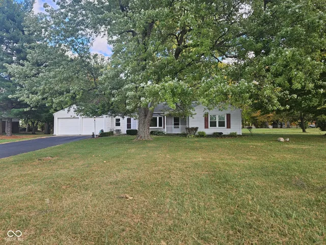 $225,000 | 3809 Highway 9, Greenfield, IN 46140