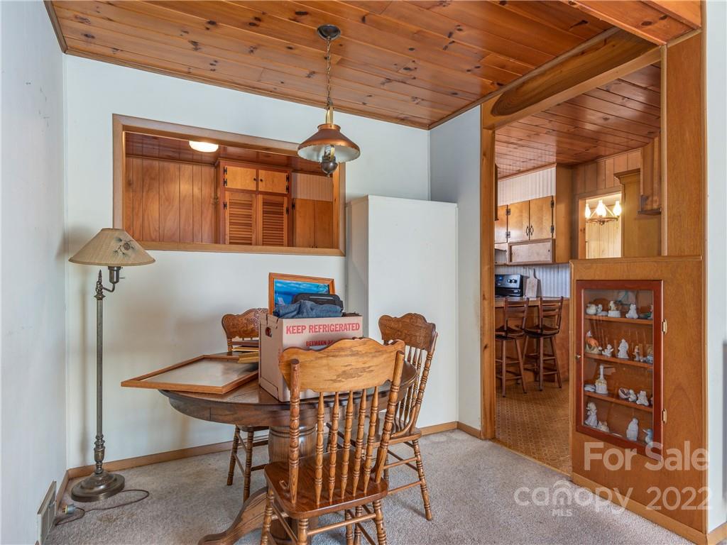 147 Crossroad Hill Road Canton, NC 28716 - Photo 4 of 20 a dining room with furniture and window