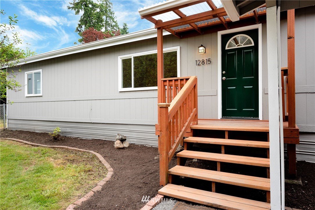 12815 Northeast 199th Street Bothell, WA 98011 - Photo 2 of 25