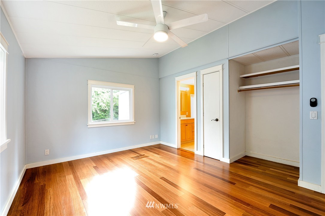 12815 Northeast 199th Street Bothell, WA 98011 - Photo 14 of 25