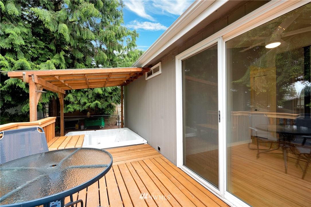 12815 Northeast 199th Street Bothell, WA 98011 - Photo 23 of 25