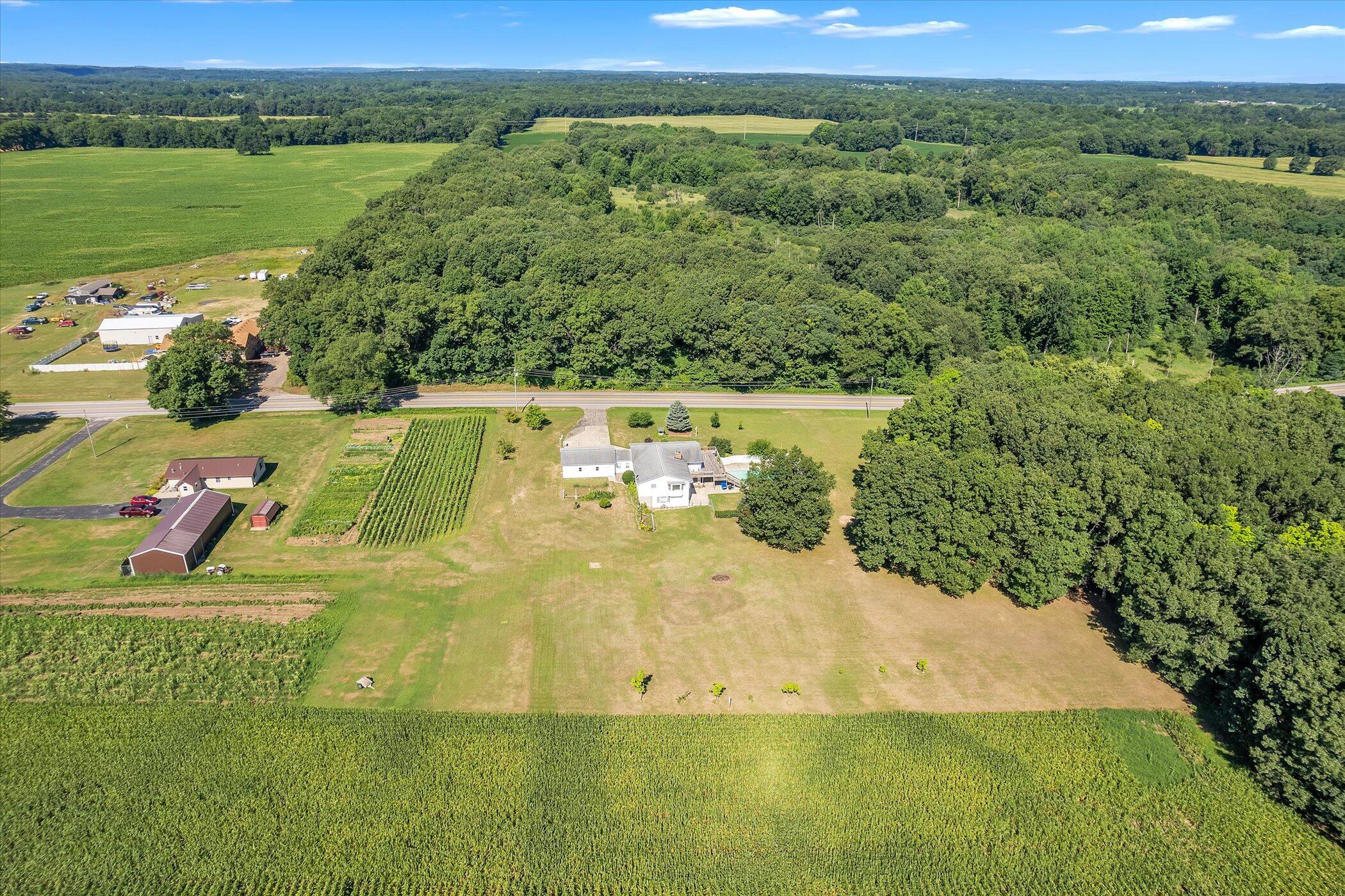 1050 North Patterson Road Wayland, MI 49348 - Photo 60 of 67 07-1050-North-Patterson-Rd-WindowStill-R