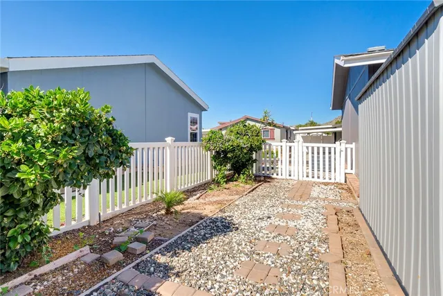 $195,000 | 3500 Buchanan Street, Unit 230, Riverside, CA 92503