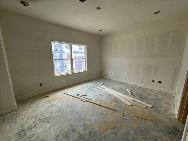 $3,250 | 215 Richards Street, Unit B, College Station, TX 77840