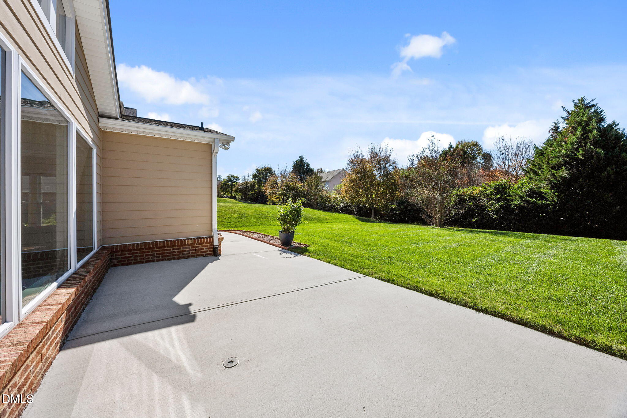 112 Rapport Drive Cary, NC 27519 - Photo 12 of 72 13-web-or-mls-11-img_9502