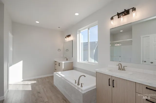 $479,990 | 703 Strike Eagle Street, Mountain Home, ID 83647