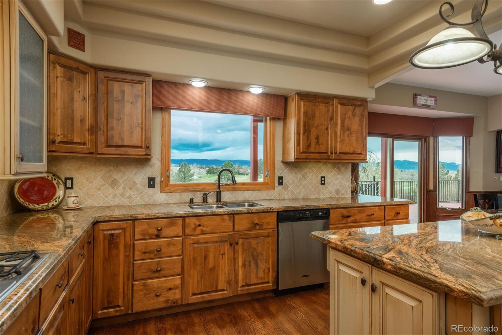 7965 South Eudora Circle Centennial, CO 80122 - Photo 8 of 42