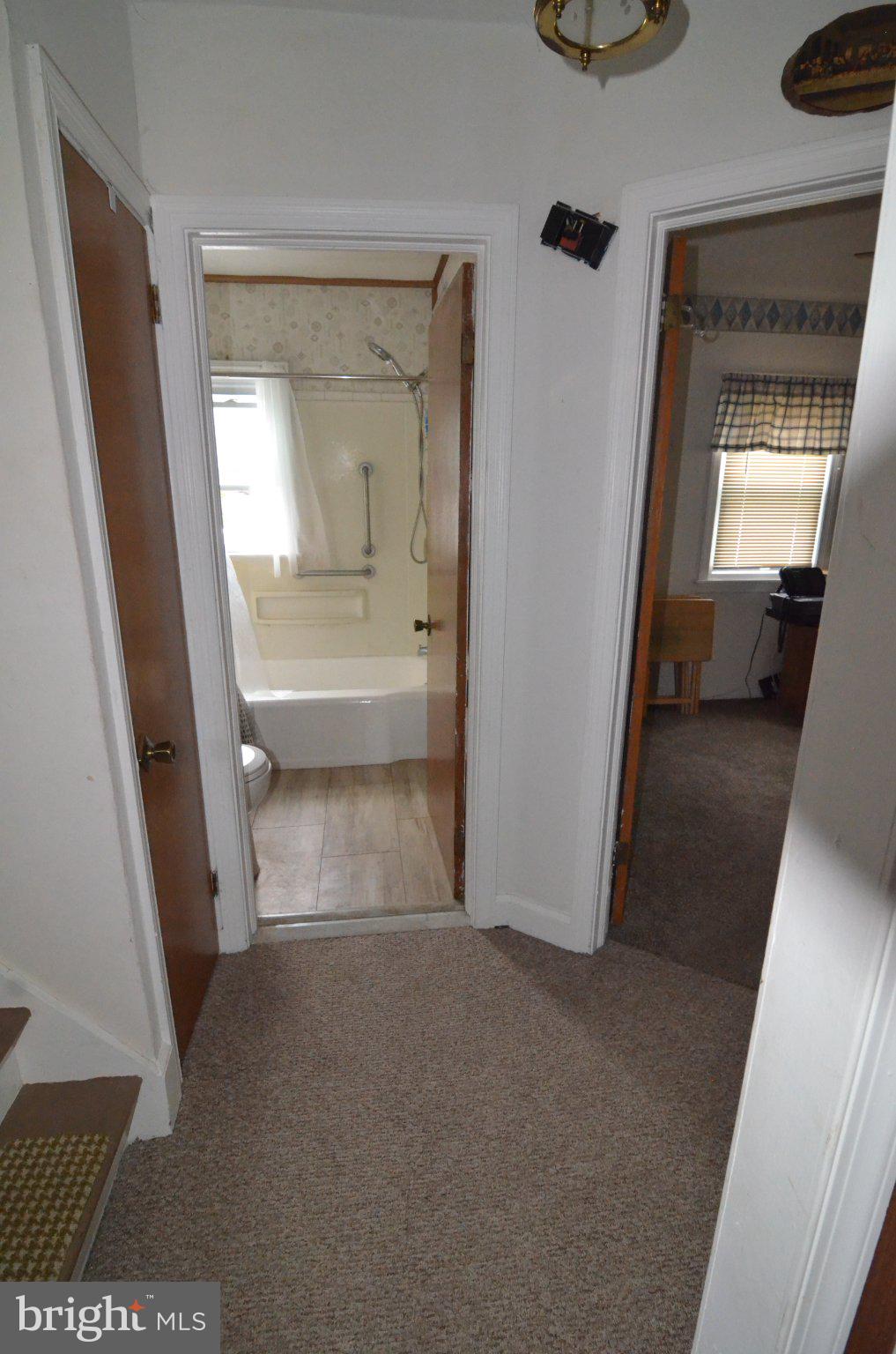 464 Center Avenue Runnemede, NJ 08078 - Photo 11 of 24 Inviting hallway with cozy charm.