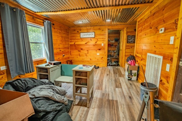 2167 Powdermill Hill Road Lawrenceburg, TN 38464 - Photo 12 of 33 a view of balcony with furniture