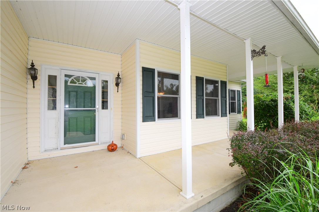 8918 Dean Road Vermilion, OH 44089 - Photo 2 of 33 Gallery Image 2