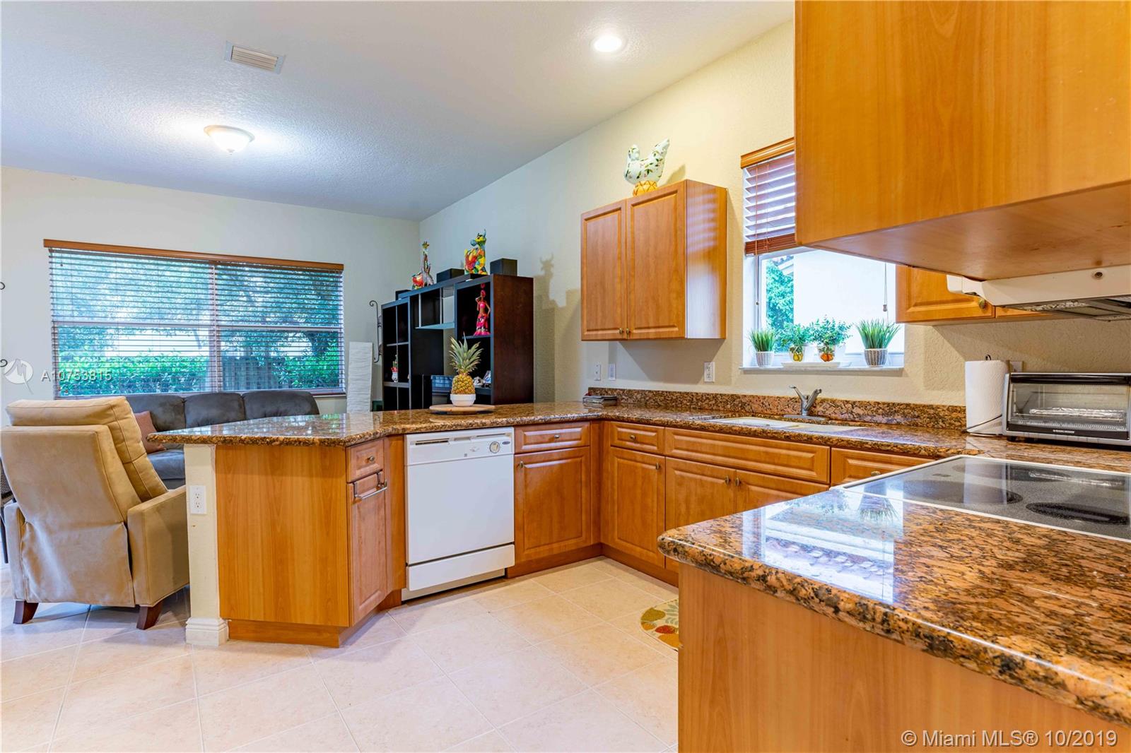 Vizcaya Miramar, FL 33027 - Photo 3 of 44