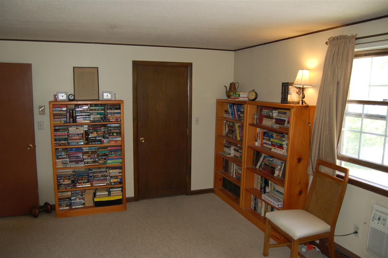 12 Riversedge Drive Milford, NH 03055 - Photo 11 of 14 Gallery Image 11